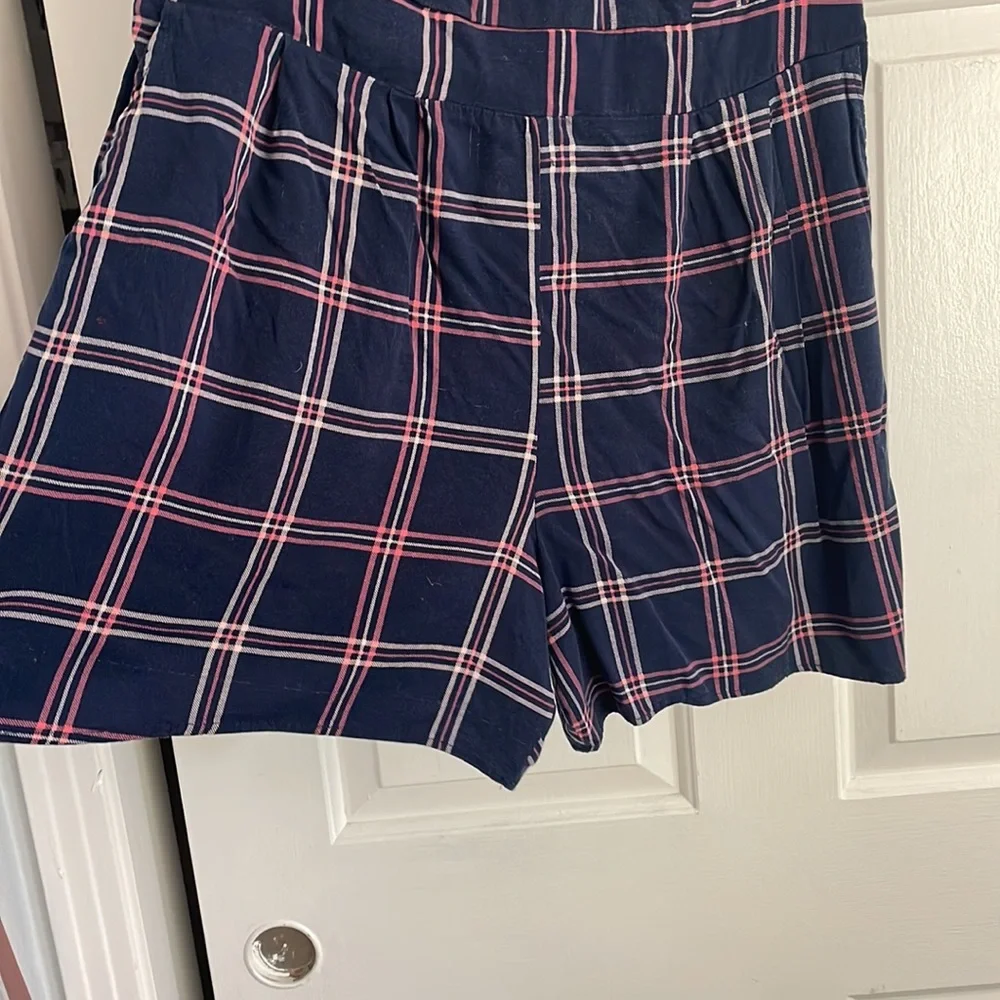 Romper - Picture 3 of 4